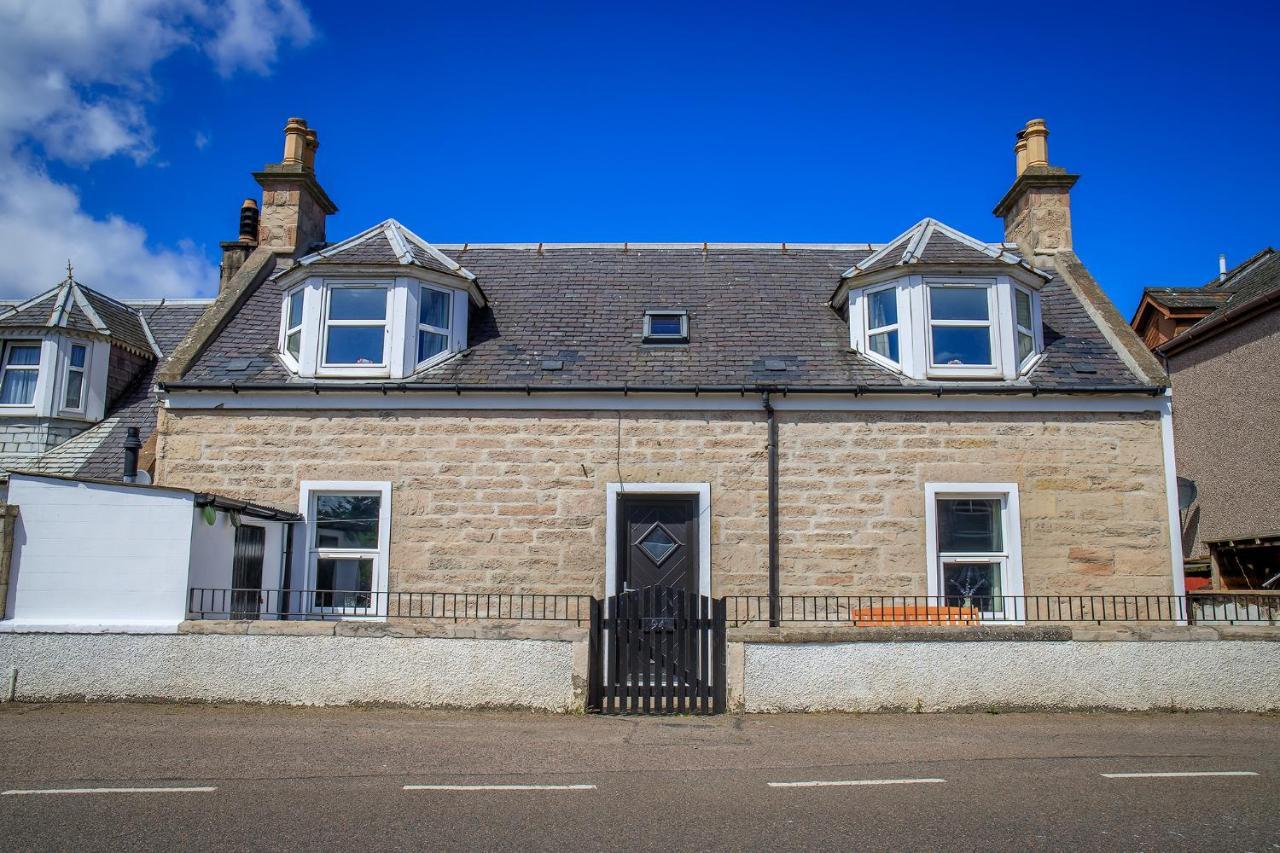 Cosy Cottage In Fishertown, Nairn - Free Parking & Pets Welcome Dış mekan fotoğraf